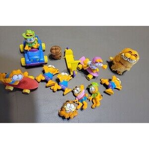Vtg Garfield The Cat Toy Figures Happy Meals etc... mixed lot